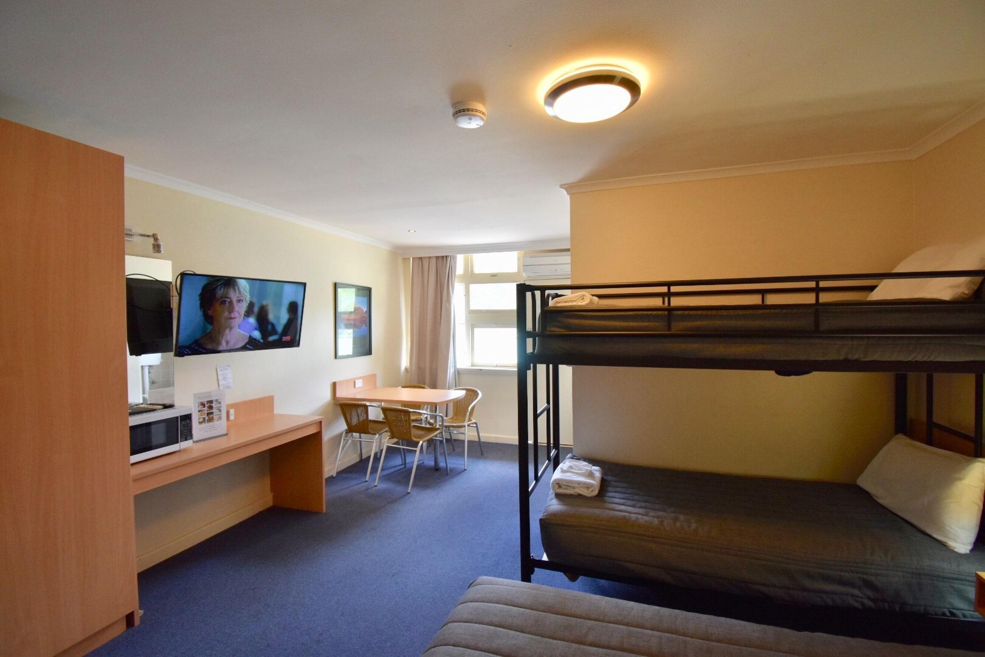 Townhouse Motel Cowra Dış mekan fotoğraf