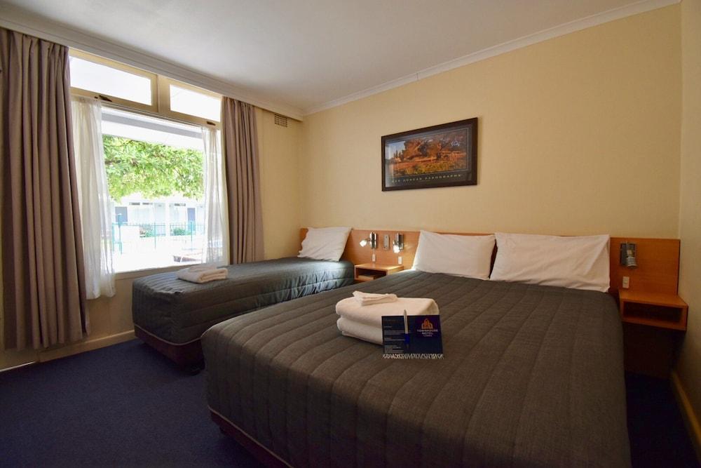 Townhouse Motel Cowra Dış mekan fotoğraf