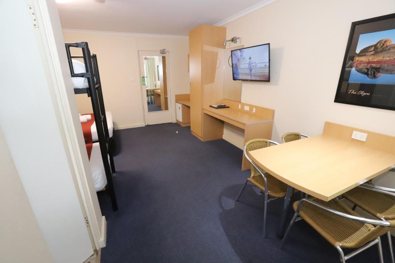 Townhouse Motel Cowra Dış mekan fotoğraf